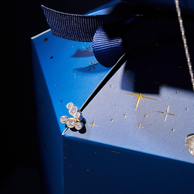 The Christmas Exclusive Cracker