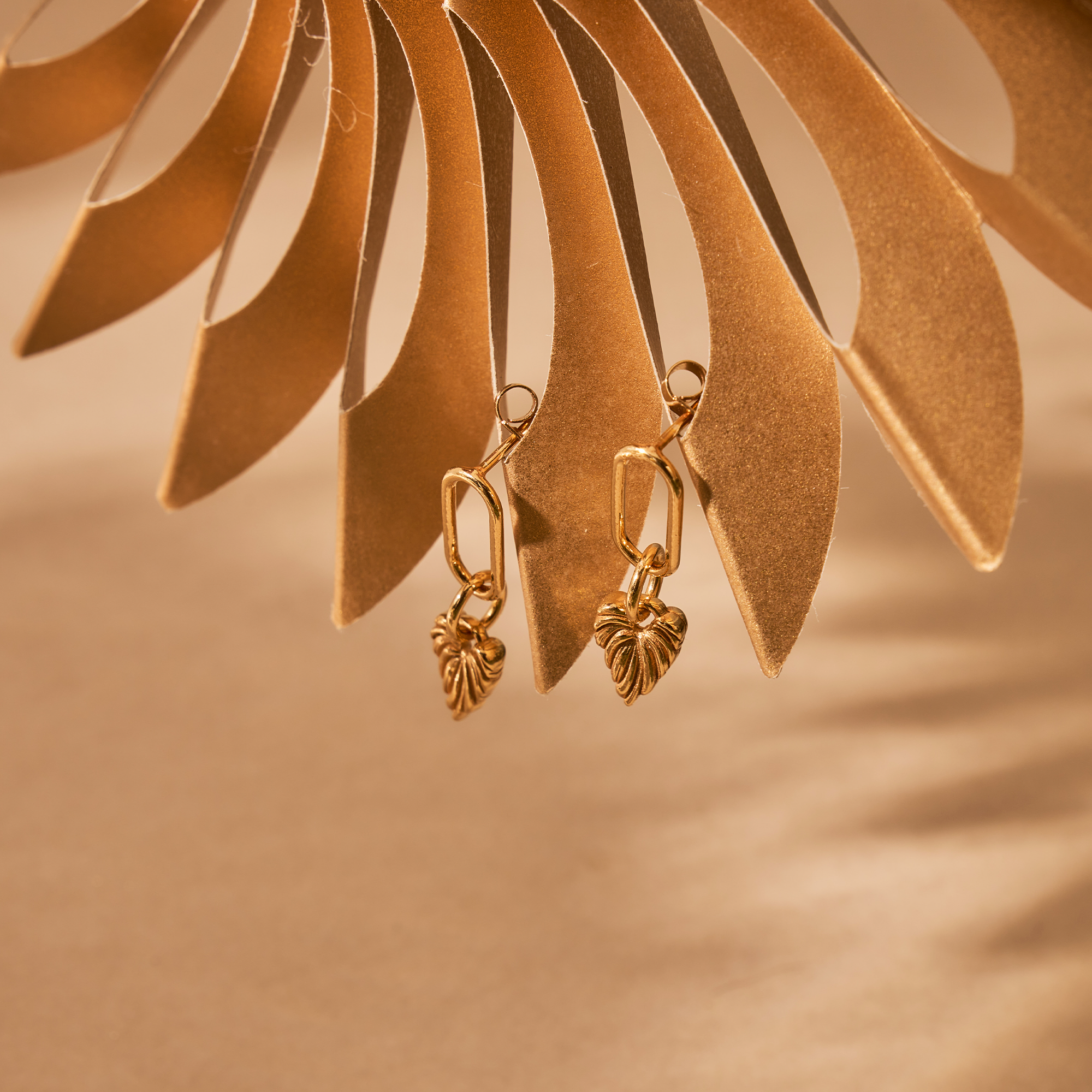 Leaf Heart Link Stud Earrings