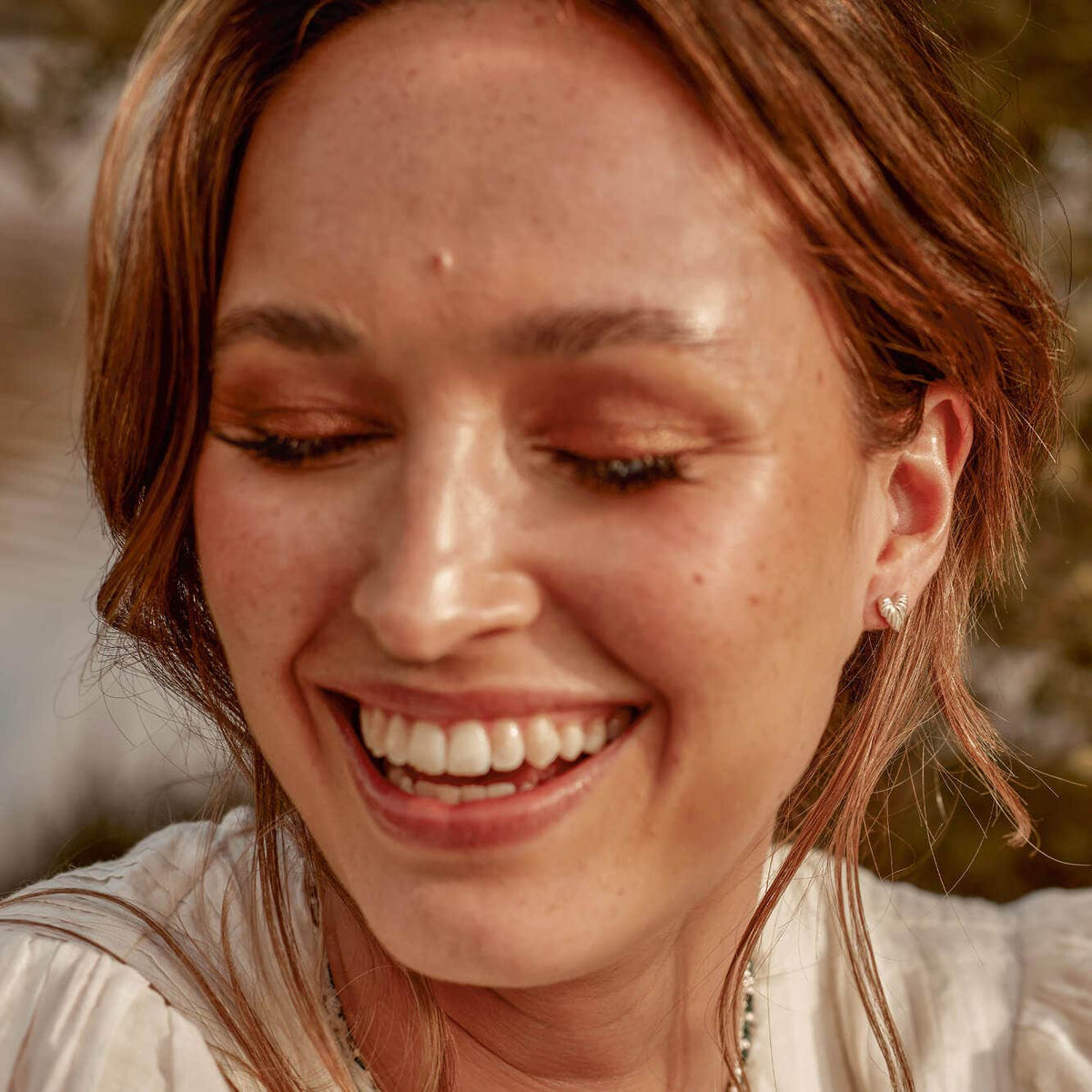 leaf heart stud earrings | ChloBo